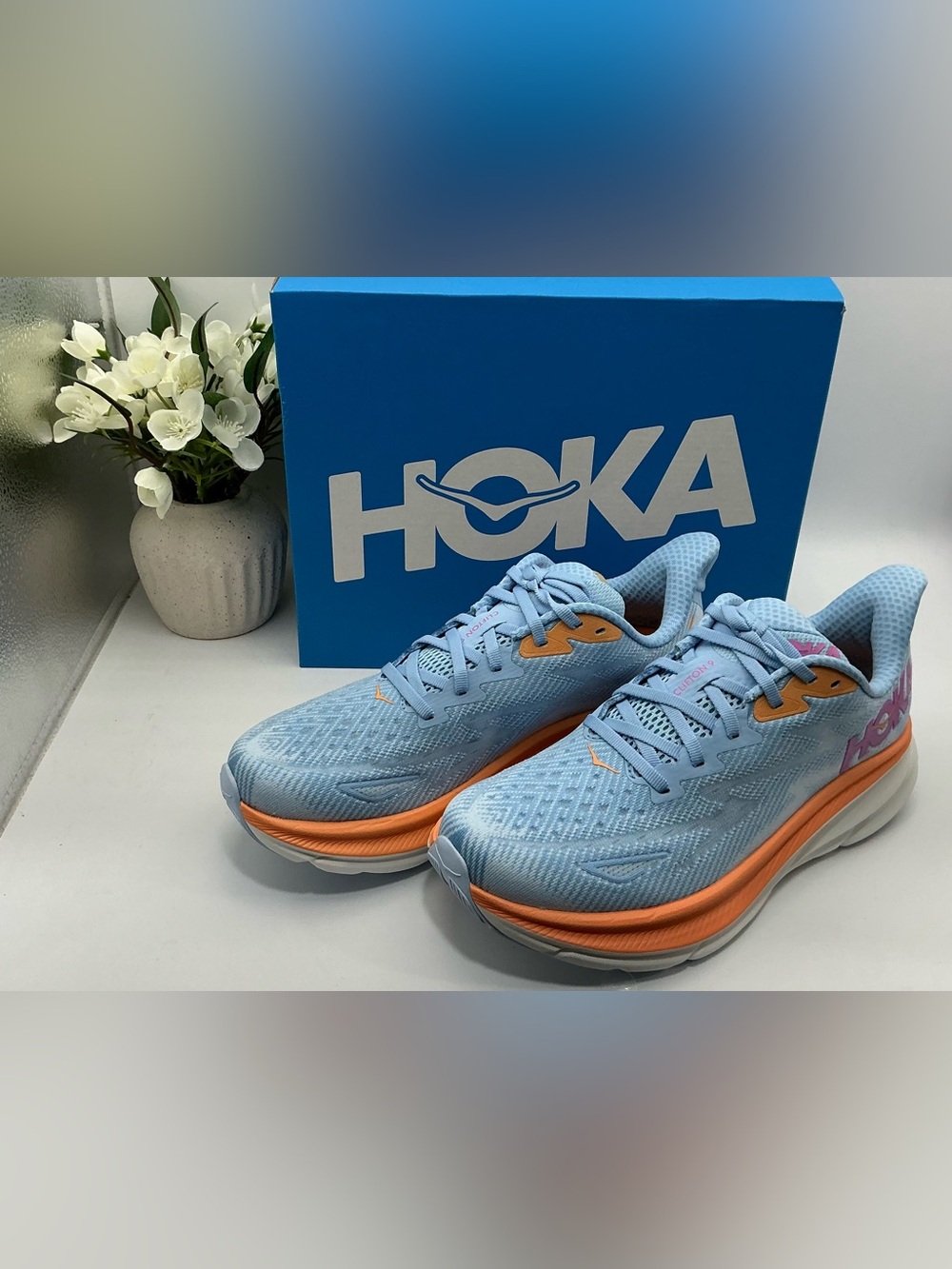 NEW HOKA Clifton 9 Women’s 8.5 B Sky Blue Ice Water Running Shoes
